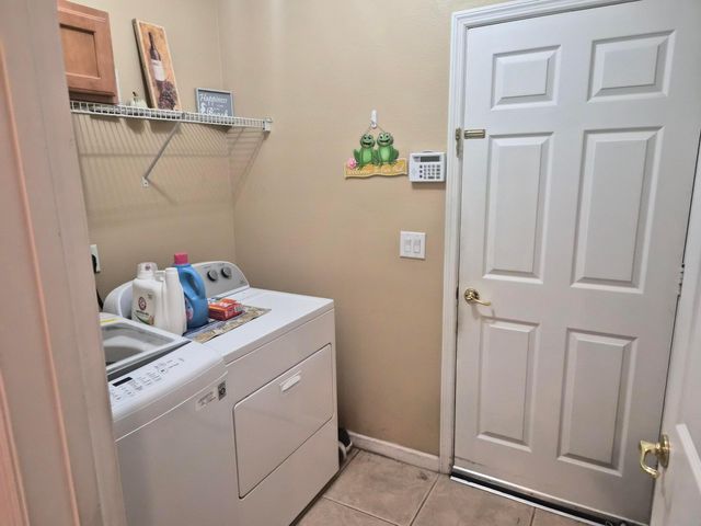 698 Thuringer Street NW, Palm Bay, FL 32907