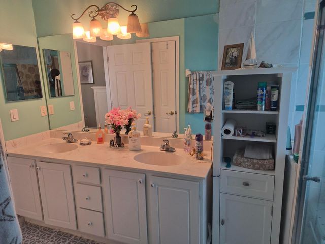 698 Thuringer Street NW, Palm Bay, FL 32907