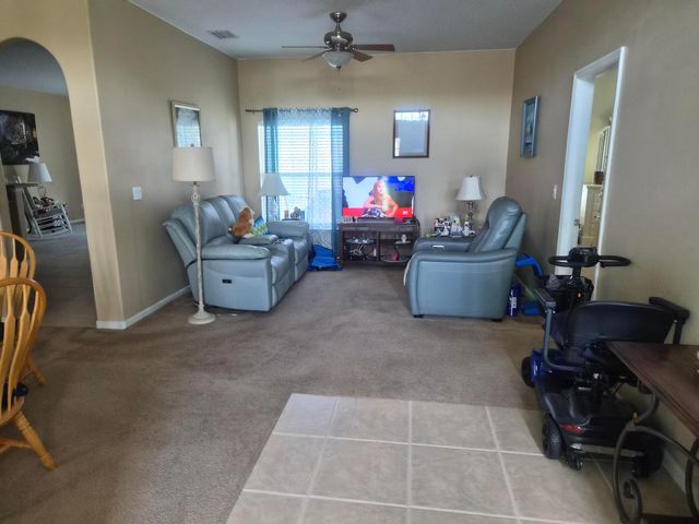 698 Thuringer Street NW, Palm Bay, FL 32907