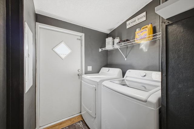 224 E Atrisco Vista Boulevard SW TRLR 1020, Albuquerque, NM 87121