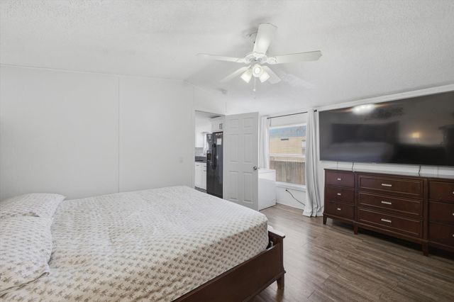 224 E Atrisco Vista Boulevard SW TRLR 1020, Albuquerque, NM 87121