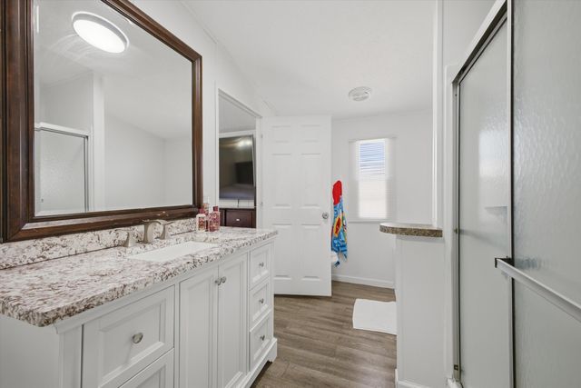 224 E Atrisco Vista Boulevard SW TRLR 1020, Albuquerque, NM 87121