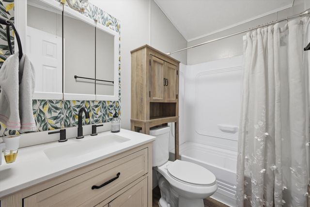 224 E Atrisco Vista Boulevard SW TRLR 1020, Albuquerque, NM 87121