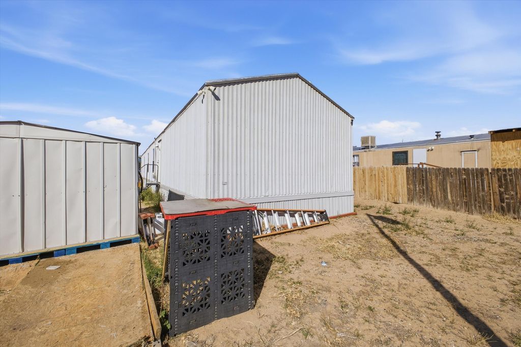 Image 28 of property listing at 224 E Atrisco Vista Boulevard SW TRLR 1020, Albuquerque, NM 87121