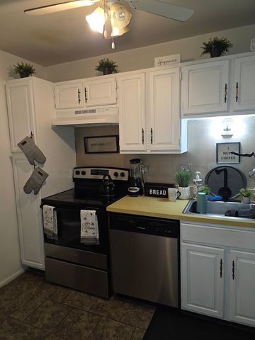300 Park Avenue 439, Calumet City, IL 60409