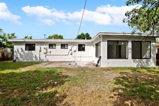 1136 Tennessee Ave, Fort Lauderdale, FL 33312