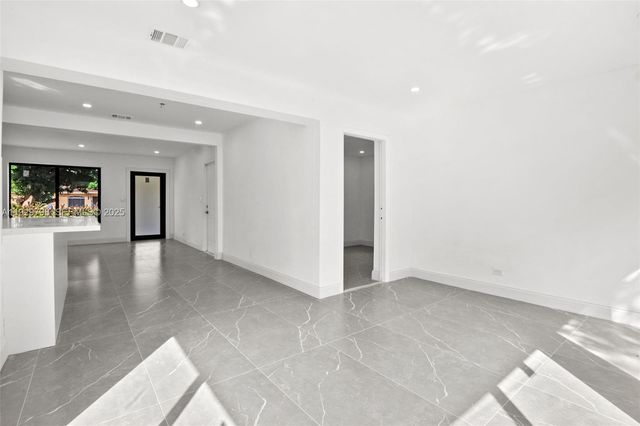 1136 Tennessee Ave, Fort Lauderdale, FL 33312