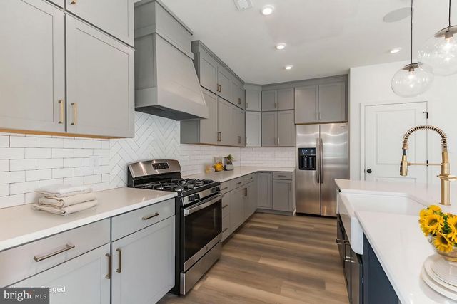 116 A FISH POND RD, Sewell, NJ 08080