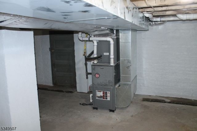 519 Roosevelt Ave, Carteret Boro, NJ 07008