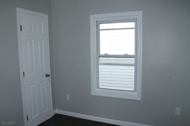 519 Roosevelt Ave, Carteret Boro, NJ 07008