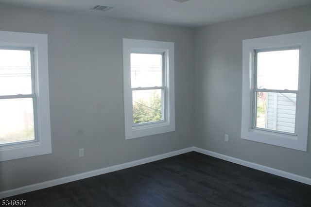 519 Roosevelt Ave, Carteret Boro, NJ 07008