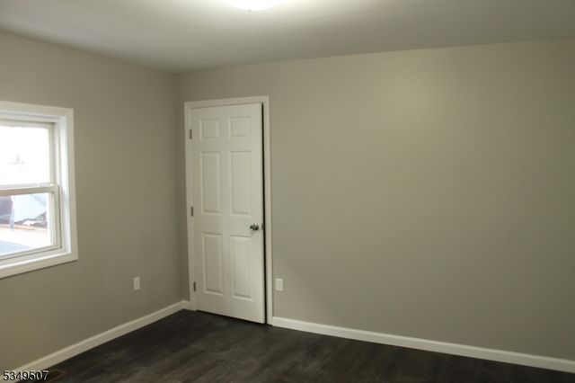 519 Roosevelt Ave, Carteret Boro, NJ 07008