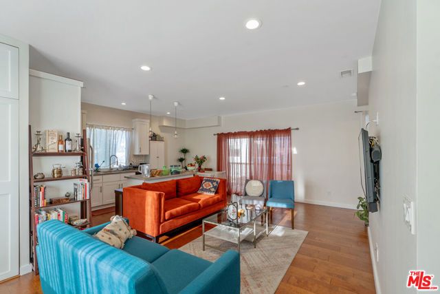 6178 Aldama Street, Los Angeles, CA 90042