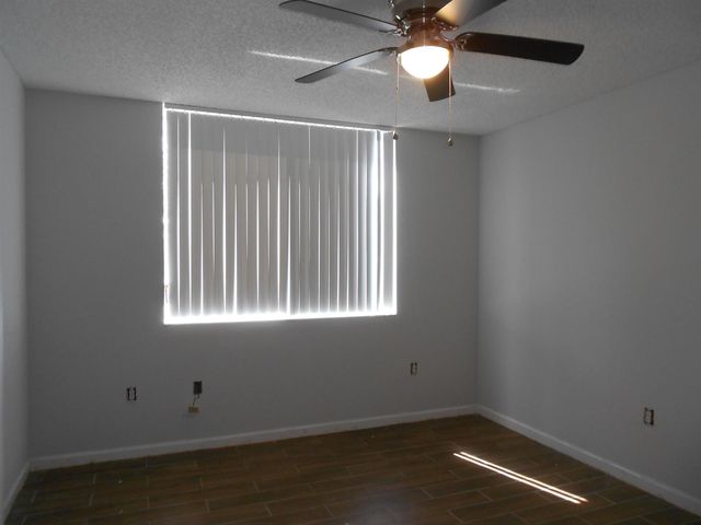 300 Scotia Drive 203, Hypoluxo, FL 33462
