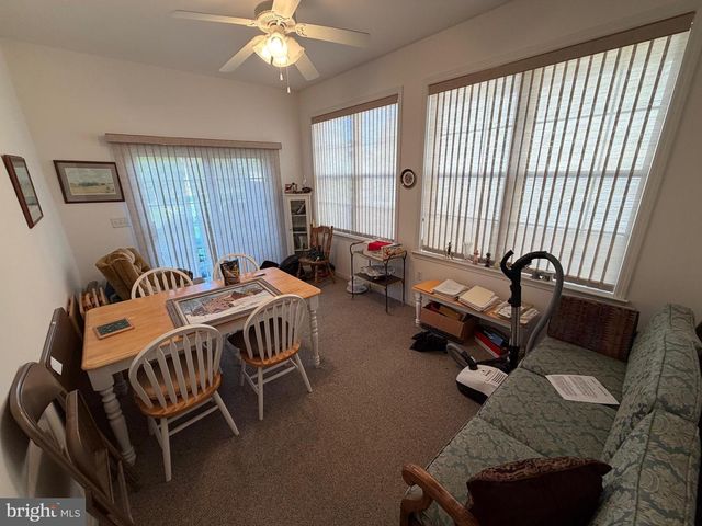 428 HAYMARKET LN, Lititz, PA 17543