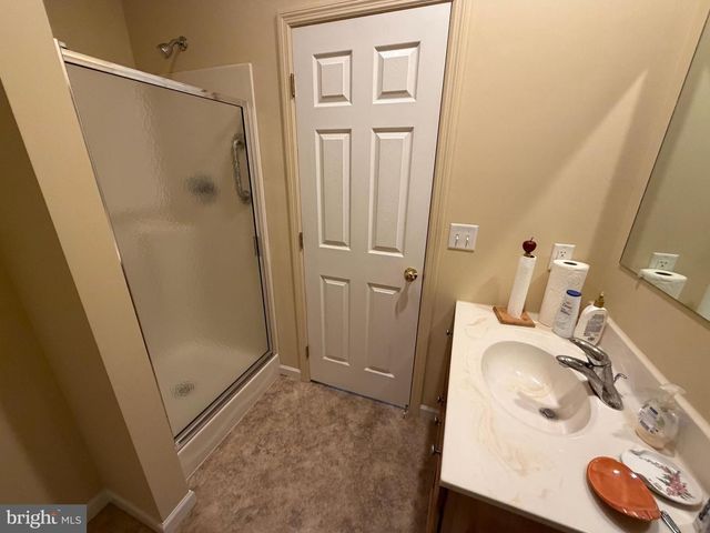 428 HAYMARKET LN, Lititz, PA 17543