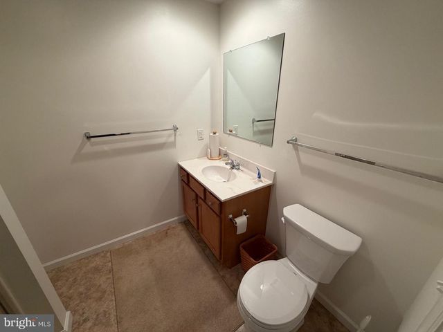 428 HAYMARKET LN, Lititz, PA 17543