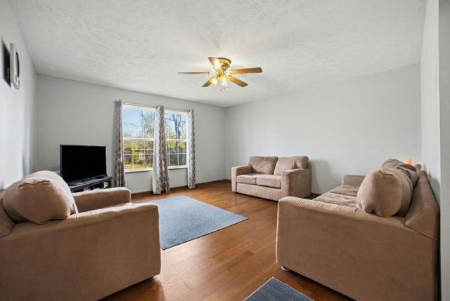 3119 W Water Street, Springfield, MO 65802