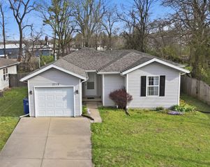 3119 W Water Street, Springfield, MO 65802