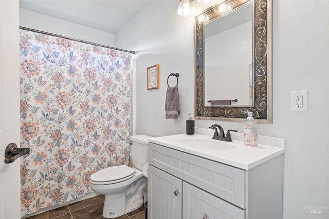 330 Arrowhead Path, Twin Falls, ID 83301