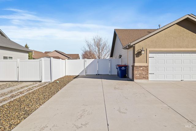 330 Arrowhead Path, Twin Falls, ID 83301