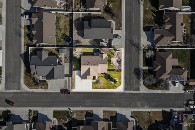 330 Arrowhead Path, Twin Falls, ID 83301