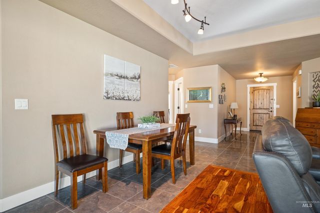 330 Arrowhead Path, Twin Falls, ID 83301