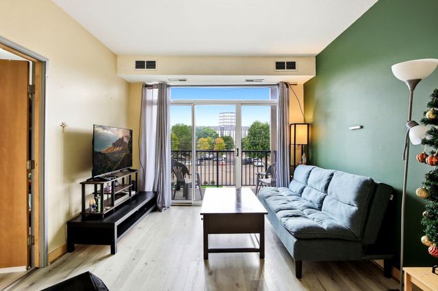 2600 University Avenue SE 210, Minneapolis, MN 55414