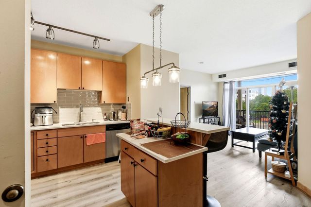 2600 University Avenue SE 210, Minneapolis, MN 55414
