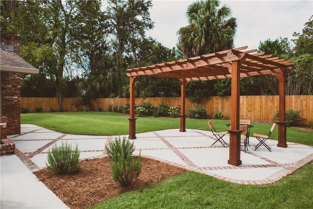 109 Ingham Street, St Simons Island, GA 31522