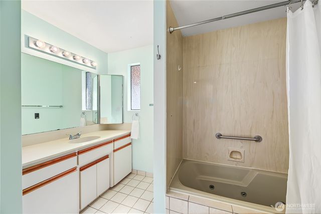 7859 Agate Drive SW, Lakewood, WA 98498