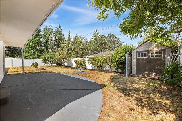 7859 Agate Drive SW, Lakewood, WA 98498