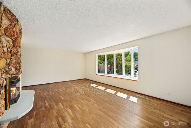 7859 Agate Drive SW, Lakewood, WA 98498