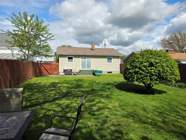 3516 ELMWOOD Avenue, Erie, PA 16508