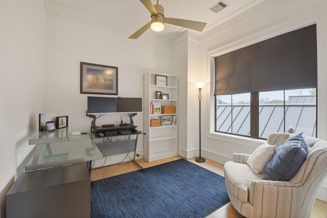 710 E 13th Street, Houston, TX 77008