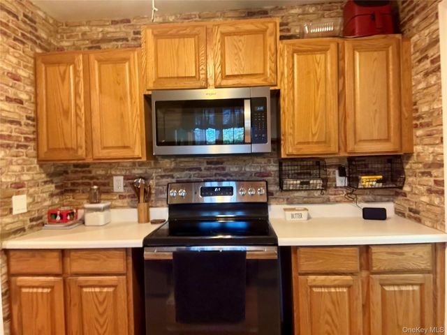 47 Quail Road, Rocky Point, NY 11778