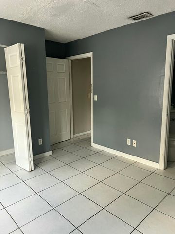 5154 Breckenridge Place 47, West Palm Beach, FL 33417