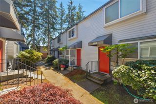 105 146th Avenue SE #E2, Bellevue, WA 98007