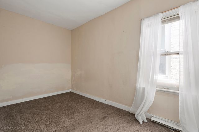 4916 Northcote Avenue, East Chicago, IN 46312
