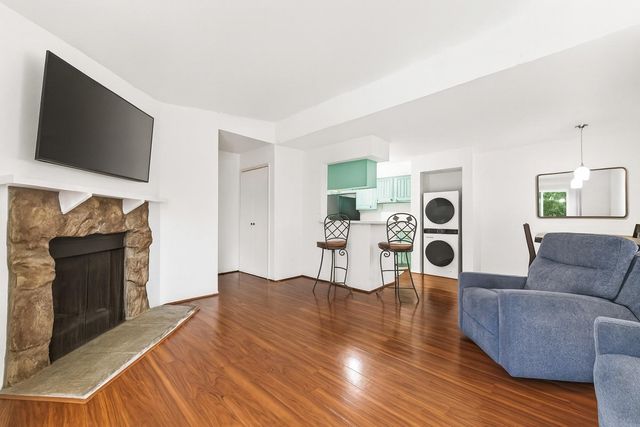 6001 Reims Road 908, Houston, TX 77036