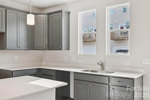 203 Vanguard Lane 14, Cramerton, NC 28032