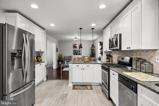 22 ROSE CT, Mount Laurel, NJ 08054
