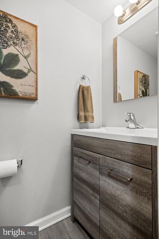 22 ROSE CT, Mount Laurel, NJ 08054