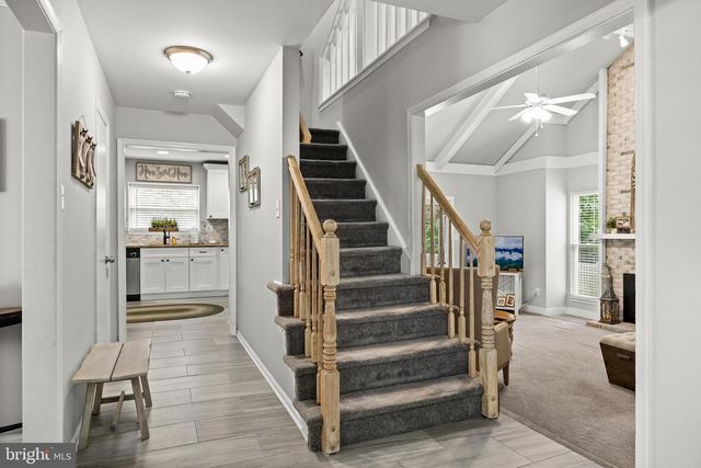 22 ROSE CT, Mount Laurel, NJ 08054