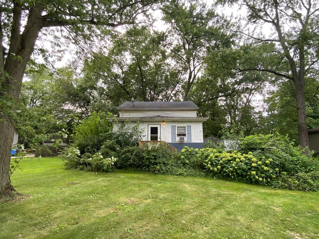 2814 Monnier Street, Portage, IN 46368