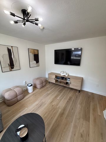 20 Coolidge Hill Road 2, Watertown, MA 02472