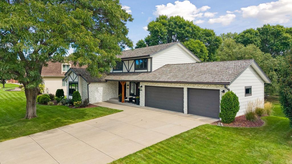 7505 Hyde Park Drive, Edina, MN 55439 — exterior