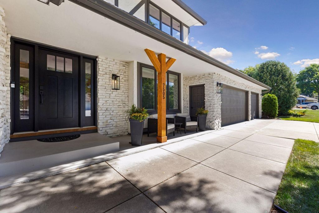 7505 Hyde Park Drive, Edina, MN 55439 — photo 4