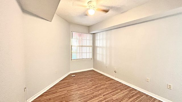 144 SW Peacock Blvd Apt 23-105 St, Port St Lucie, FL 34986