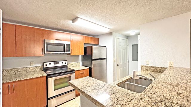 144 SW Peacock Blvd Apt 23-105 St, Port St Lucie, FL 34986